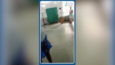 நோயாளிகளுக்கு முட்டை, ரொட்டி வழங்கும் முறையா இது? அரசு ஸ்டான்லி மருத்துவமனையில் அதிர்ச்சி!