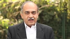 CVC, CAG, நீதிபதிகளுக்கு பணி ஓய்வுக்கு பிறகு அதானி, ரிலயன்ஸ் நிறுவனங்களில் வேலை: பிரஷாந்த் பூஷன் குற்றச்சாட்டு