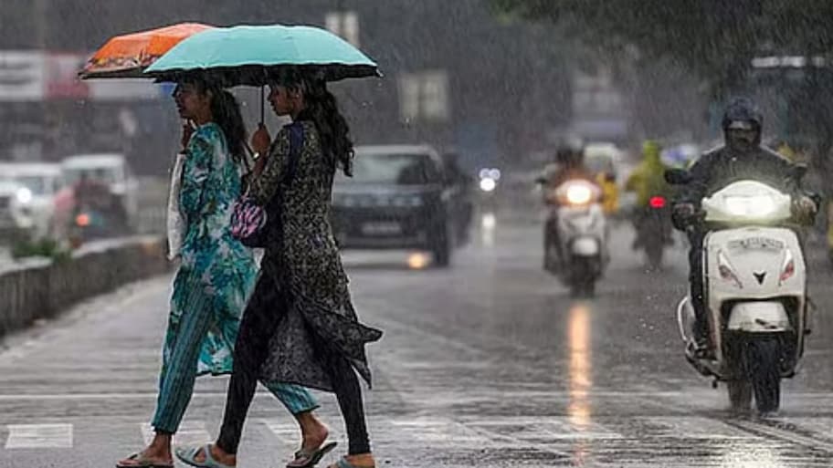 TN Weather: வங்கக்கடலில் வலுவாகும் காற்றழுத்த தாழ்வு பகுதி.. செப்.27 வரை கனமழை!