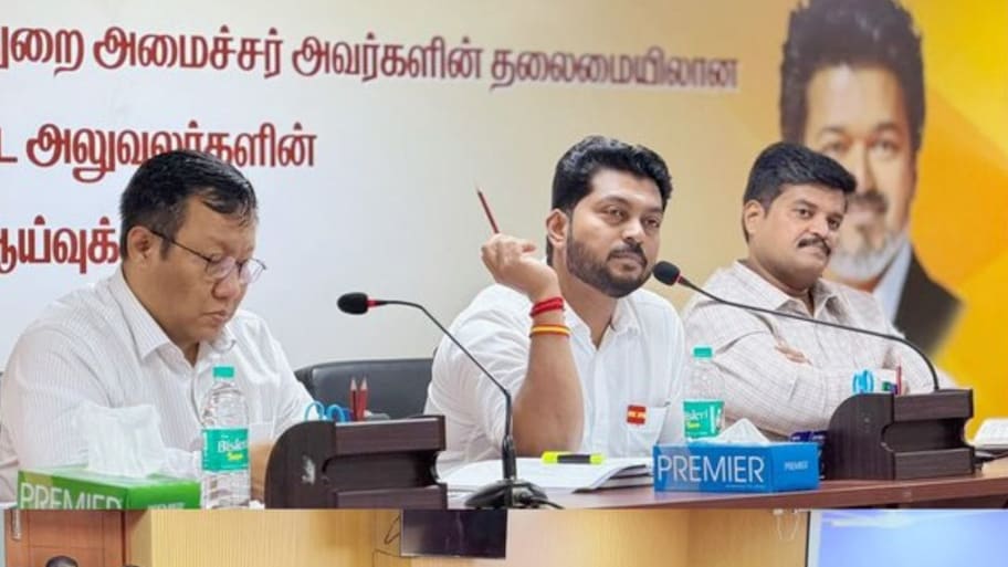 சட்டவிரோத குவாரிகளுக்கு செக்: தமிழகத்தில் கனிம வாகனங்களுக்கு ஜிபிஎஸ் கருவி கட்டாயம்!