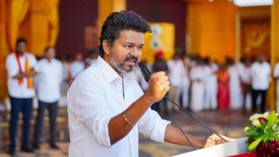 தாராபுரம் இடைத்தேர்தல்: சூடுபிடிக்கும் களம்... முதல்வர் விஜய் இன்று பரப்புரை, ஏற்பாடுகள் தீவிரம்