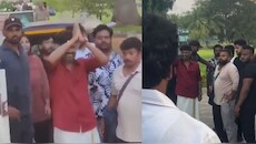 ‘தர்மன்’ ஷூட்டிற்க்கு..ஆட்டோவில் வந்த ரஜினி! வைரல் புகைப்படங்கள்..
