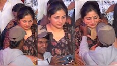 போட்டோ எடுக்கும் சாக்கில்..நடிகையின் கன்னத்தை கிள்ளிய ரசிகர்! வைரலாகும் வீடியோ..