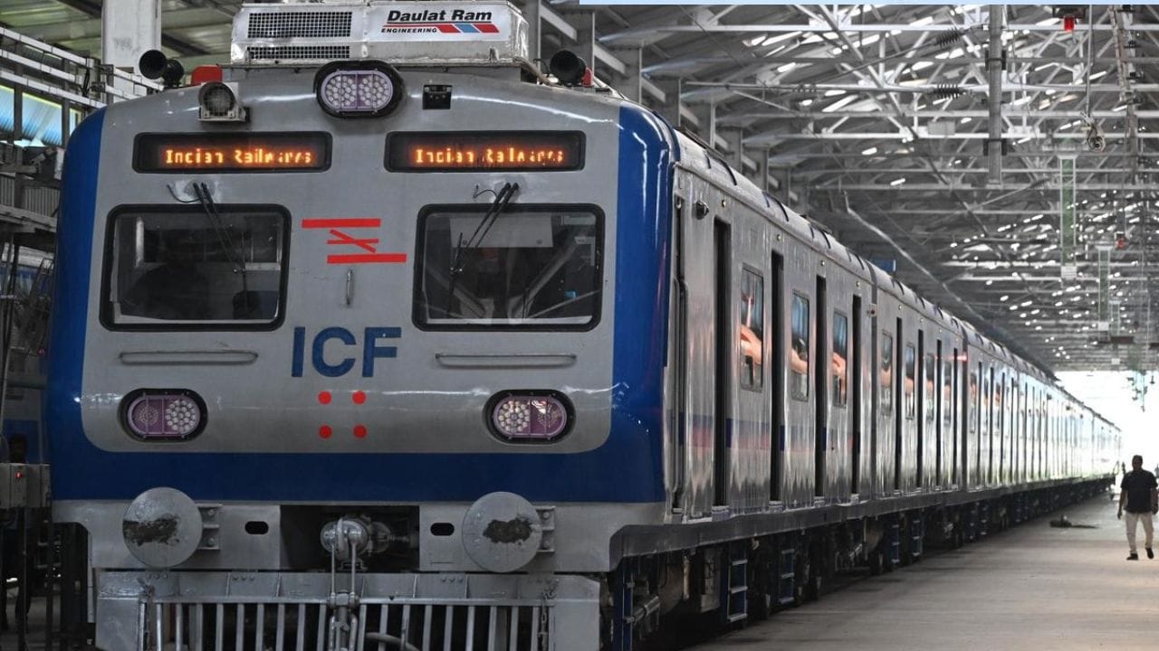 Arakkonam Ac Emu Train