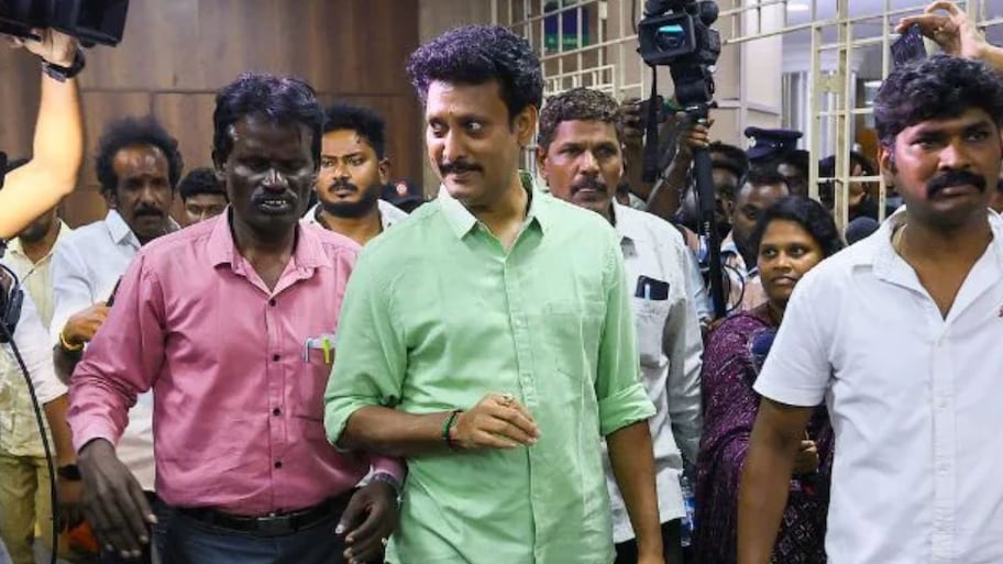 அன்பில் மகேஷ் மனைவியும் கைதா? விசாரணையில் ஏற்பட்ட திருப்பம்!